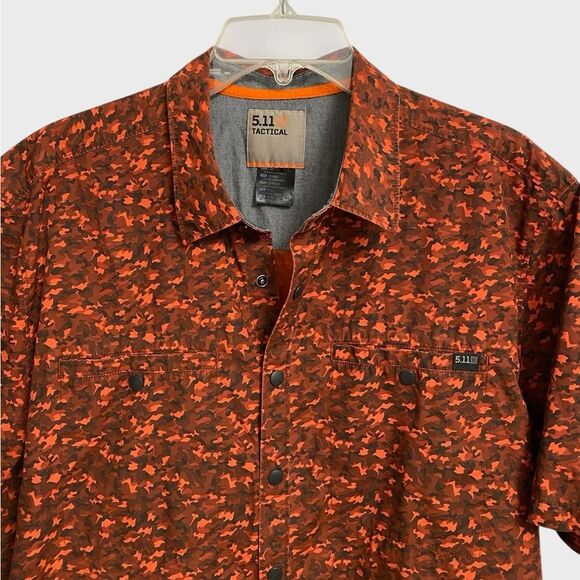 5.11 Tactical Micro Camo Shirt Men's Size L Orange Short Sleeve Snap Button - Picture 6 of 16